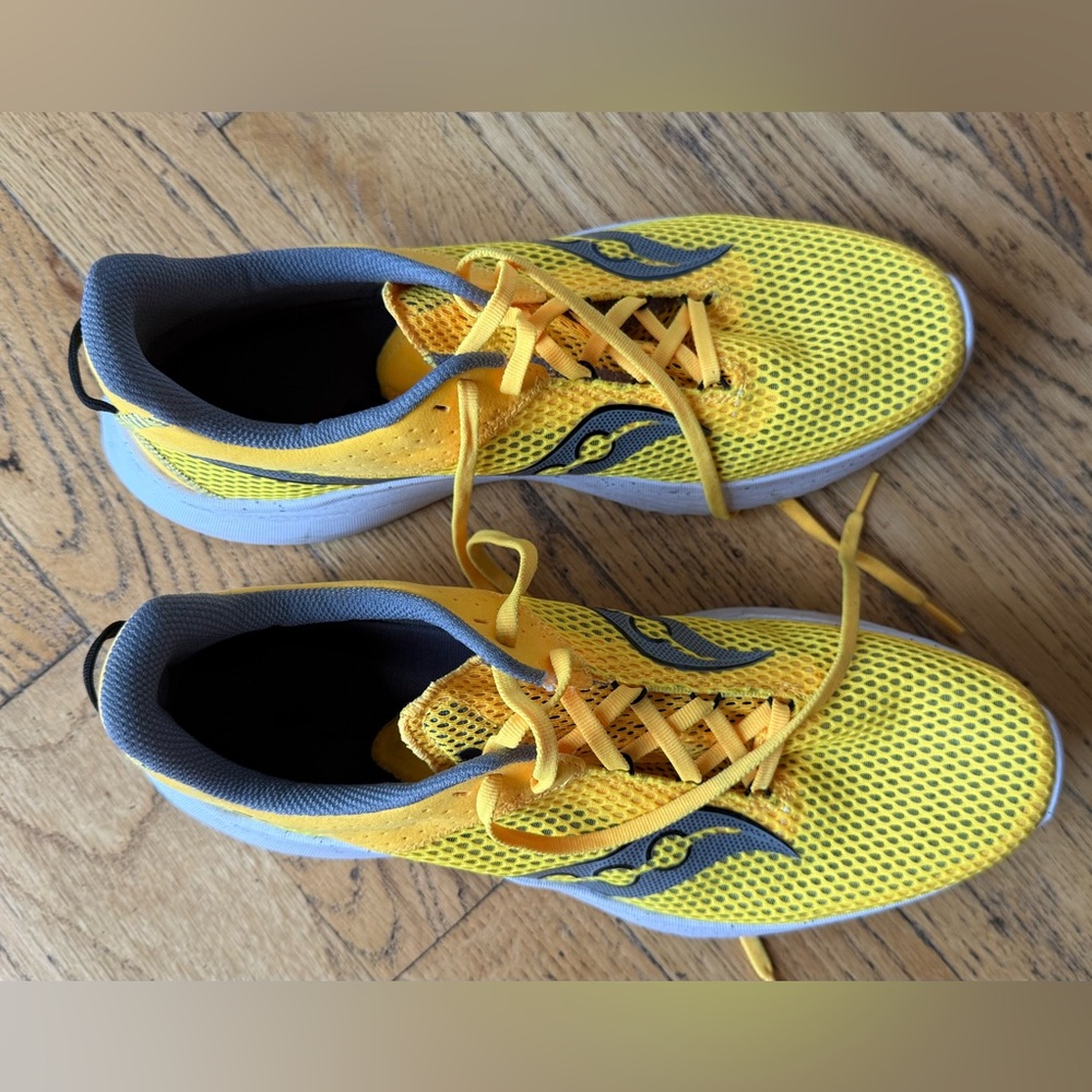 Saucony Kinvara 14 Running Shoes M12 - Picture 2 of 5
